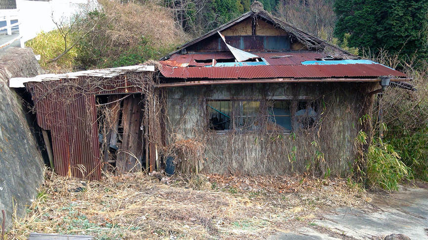 Picture of old shack in Kasahara